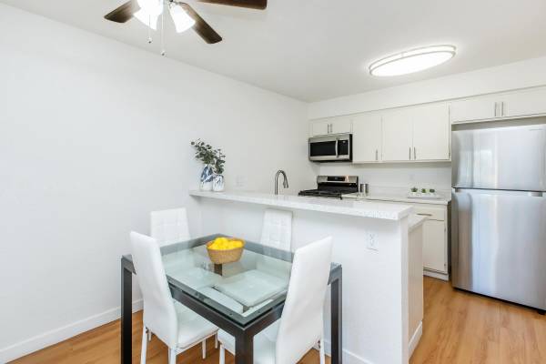 $2,269 / 1br - 628ft2 - Soaring Cathedral Ceilings, Lush Landscaping, 1BD 1BA (18414 W. Jakes Way, Canyon Country, CA)63700899528835122