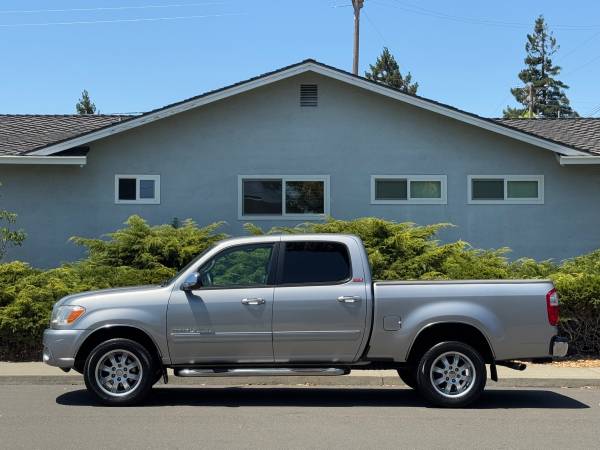 2006 Toyota Tundra Double Cab Darrell Waltrip Edition 4WD - very rare - $17,500 (campbell)63654703456513121