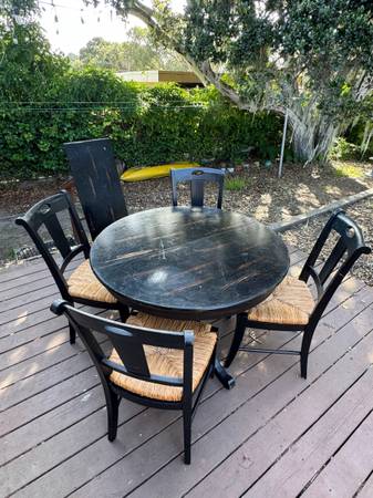 Kitchen Table/ Dining Set 1