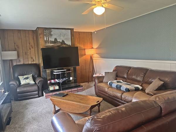 $365,000 / 3br - 1248ft2 - Chincoteague Island "Division St" (Chincoteague Island)63839300423555121