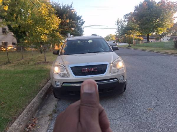 Camión muy bueno y confiable - $4,500 (Forestville Maryland)63618608455937124