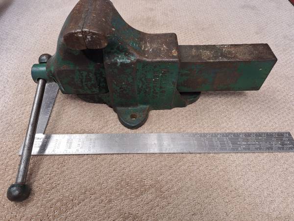 Hollands #15 Massive Bench Vise USA 1