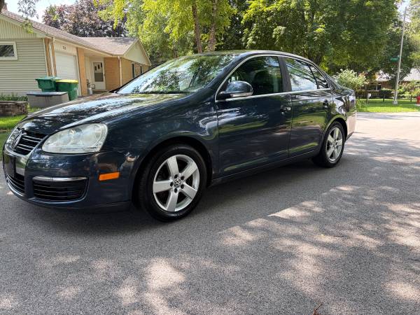 2009 VW Jetta (Excellent Condition/Runs Well/Very Clean) 1