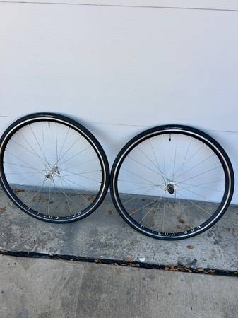 H PLUS SON 700C WHEELSET WHITE BROTHERS POLISHED HUBS QUALITY 1