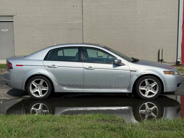 2005 Acura TL 3.2 Sedán 4D - $5,000 (Norfolk)63470410391043121
