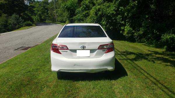 TOYOTA CAMRY NEEDS NOTHING RUNS EXCELLENT 1 OWNER - $4,000 (cortlandt manor)63654708702467121