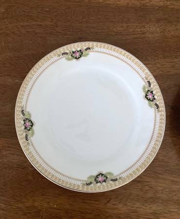 4 Beautiful Antique Belmont Noritake Nippon Plates (Great Condition)! 1