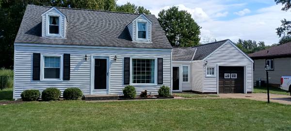 $1850.00 / 3br - 1225ft2 - Charming 3 Bed, 1.5 Bath Single Family Home in Middleburg Heights - $163939132416515120