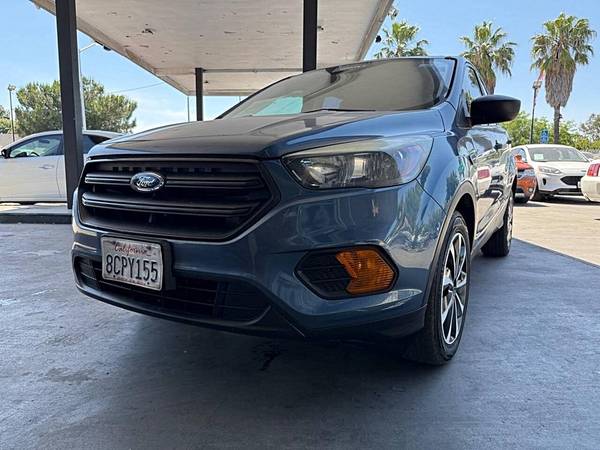 2018 Ford Escape S 4 puertas SUV - $6298.0063470758880259124