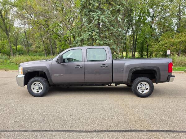 2010 Chevrolet SILVERADO 2500HD CREW - Photo 4