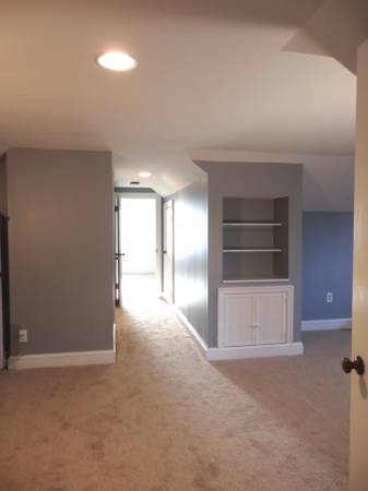 $1,450 / 1br - 720ft2 - Perfect 1 1/2 BR West Ash Apt (Avondale area) $1450/mo UTILS INCL (36 Moore Dr, Charleston)64016108685057123