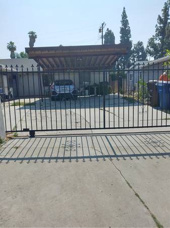 $800 / 1br - 1 Big Room available for Rent (Border West Covina/La Puente)63876485528067120