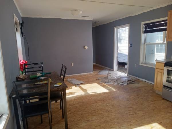 $45,000 / 3br - 840ft2 - 200914x60 3bd1bth mobile 2x6walls (florence)64287821132802123