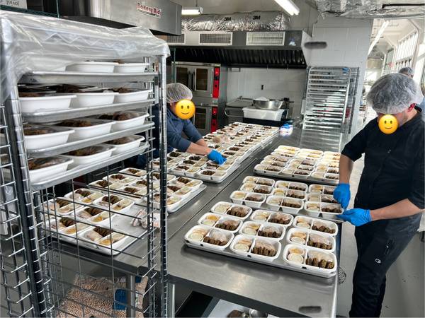 HIRING NOW: Line Cooks, Plating/Prep Cooks, 4:00AM-2:00PM, Full Time 1