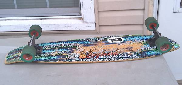 Layback Longboards Skateboard 42,5" x 9 1/2" Sidewalk Surfer - $35 (Isla de Staten)63471375980547122