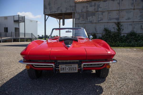 Convertible Chevrolet Corvette 427/435 de 1967 - $167,00063470430244867123