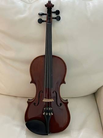Klaus Mueller Etude 4/4 violin 1