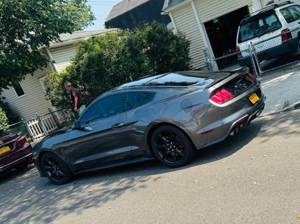 2018 Ford Mustang GT for sale - $24,000 (Queens)634845849528331226
