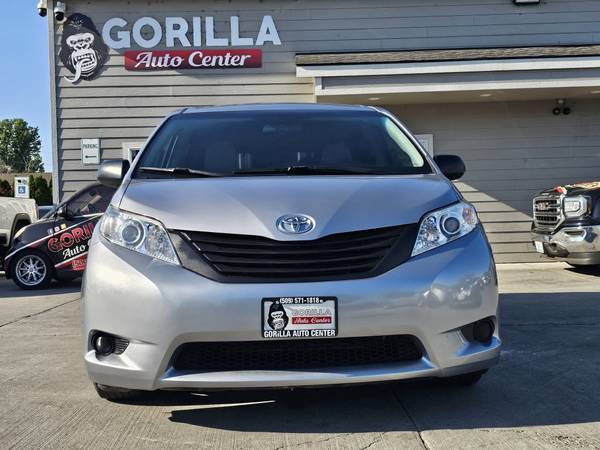 🚐✨ 2017 TOYOTA SIENNA L – 7-PASSENGER COMFORT & RELIABILITY! ✨🚐 - $17,999 (817 S FAIR AVE)63436934309635121