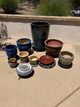 Garden pots 1