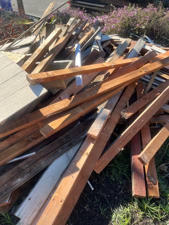 Free redwood (used) 1