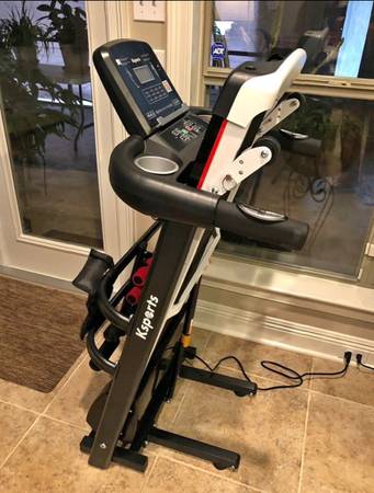 Treadmill D7646 1