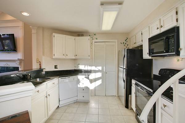 $240,000 / 2br - 1230ft2 - 3724 Audubon Trace Condo En Venta (Old Jefferson/Ochsner Neighborhood)63792268987267123