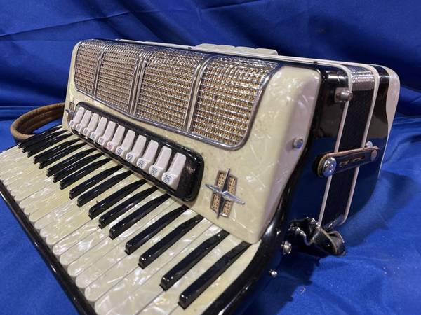 Silvio Marotta Concerto accordion Continental Mark 1 1