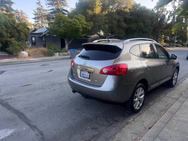 2011 Nissan Rogue SV AWD - $5,600 (palo alto)63617123823745122