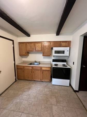 $800 / 2br - 900ft2 - 2BED, 1 BATH Apartment For Rent (Natrona Heights)64013367836289121