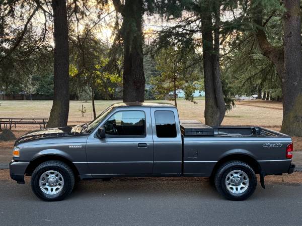 2010 Ford Ranger XLT 4.0L - Photo 2