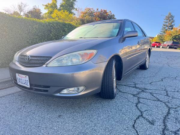 2003 TOYOTA CAMRY XLE 4 CYL . AUTOMATIC CLEAN LOW MILES 1