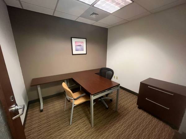 $760 Private Offices Available (Nashua)63931788402690121