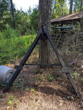 HOUSE TRAILER TONGUE 1