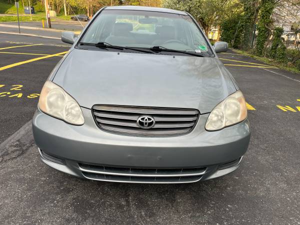 2004   TOYOTA COROLLA  LE - $5,450 (ALEXANDRIA)63616209297795121