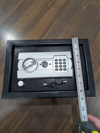 Stack On PS 514 keypad safe 1