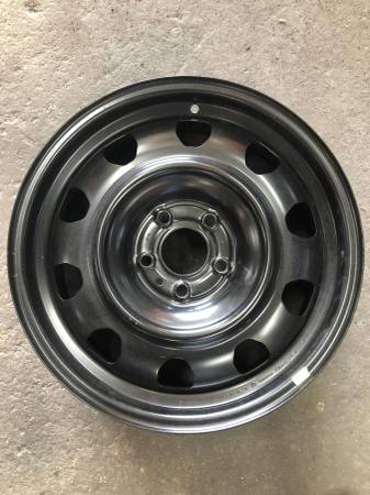 DodgeAvenger/Chrysler 200 17X6 1/2 steel wheel 1
