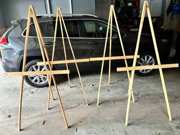 Easels for Rent or Sale 1