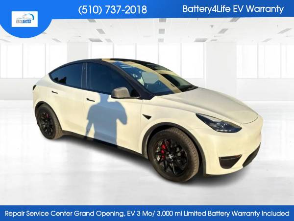 2022 Tesla Model Y Performance Sport Utility 4D 1