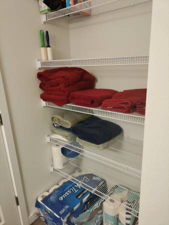 $800 / 2 habitaciones - 1200 pies² - Habitación amueblada con baño privado en alquiler, servicios e internet incluidos (Bellingham)63509617782531123