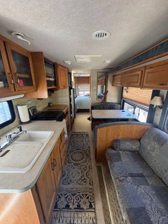 1995 Tioga Fleetwood RV Class C Motorhome low miles (Thousand Oaks)63439027643521124