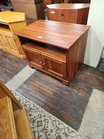 Solid cherry tv stand 1