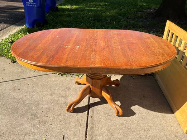 Oak Table 1