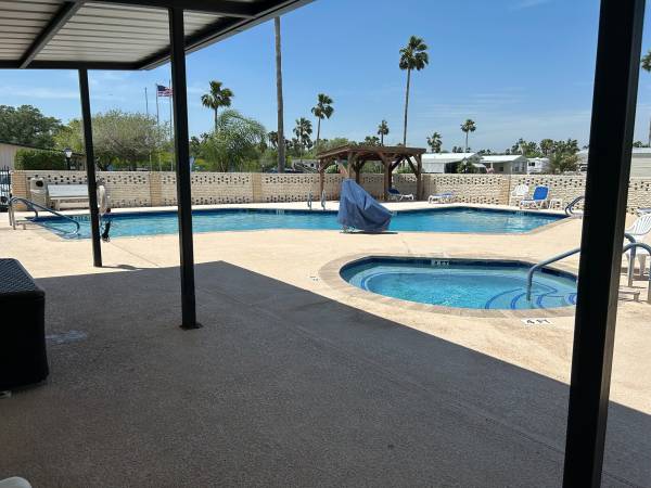 Park Model home in Texas for Winter 2025-26 1