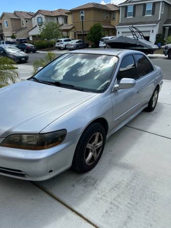 Honda - $25 (Brentwood)63624172677251121