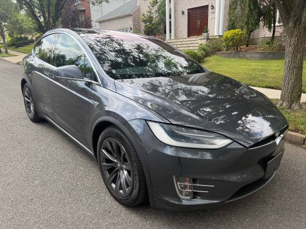 2018 Tesla Model X - $24,900 (Staten Island)63654708654211123