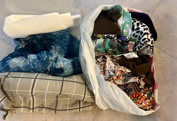FREE *** Large bag of fabric 1