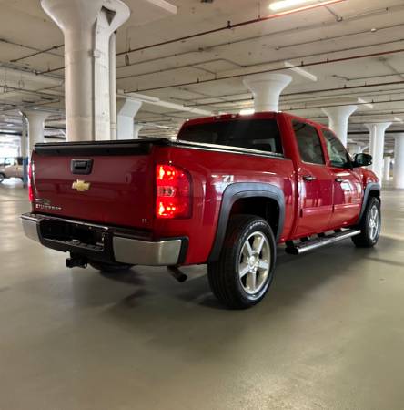 2011 CHEVROLET SILVERADO 1500 LT - $11,50063618825982209124