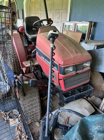 Case International 1140 tractor 1