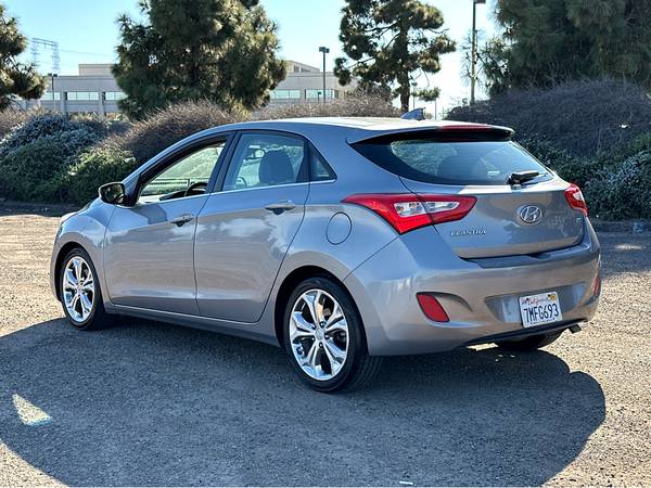 2015 HYUNDAI ELANTRA GT - SHARP AND SPORTY HATCHBACK!! - $6,500 (San Diego)63440629971201122
